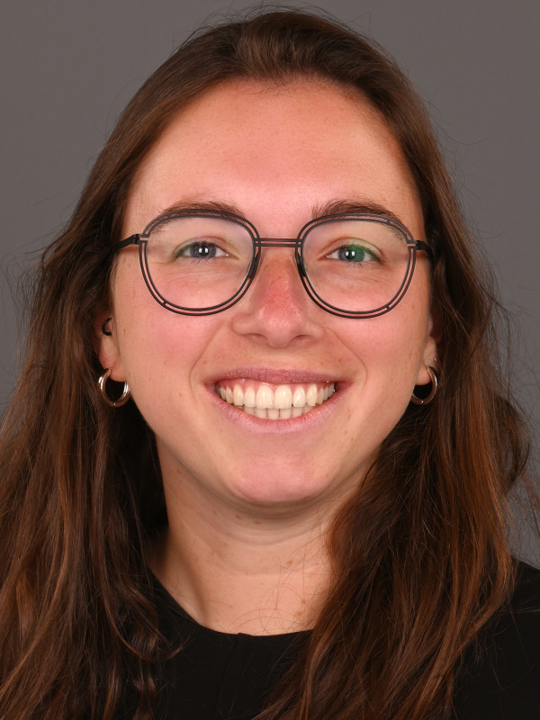 Dr. Leena Putzeys