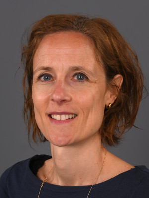 Dr. Debby Hellebrekers